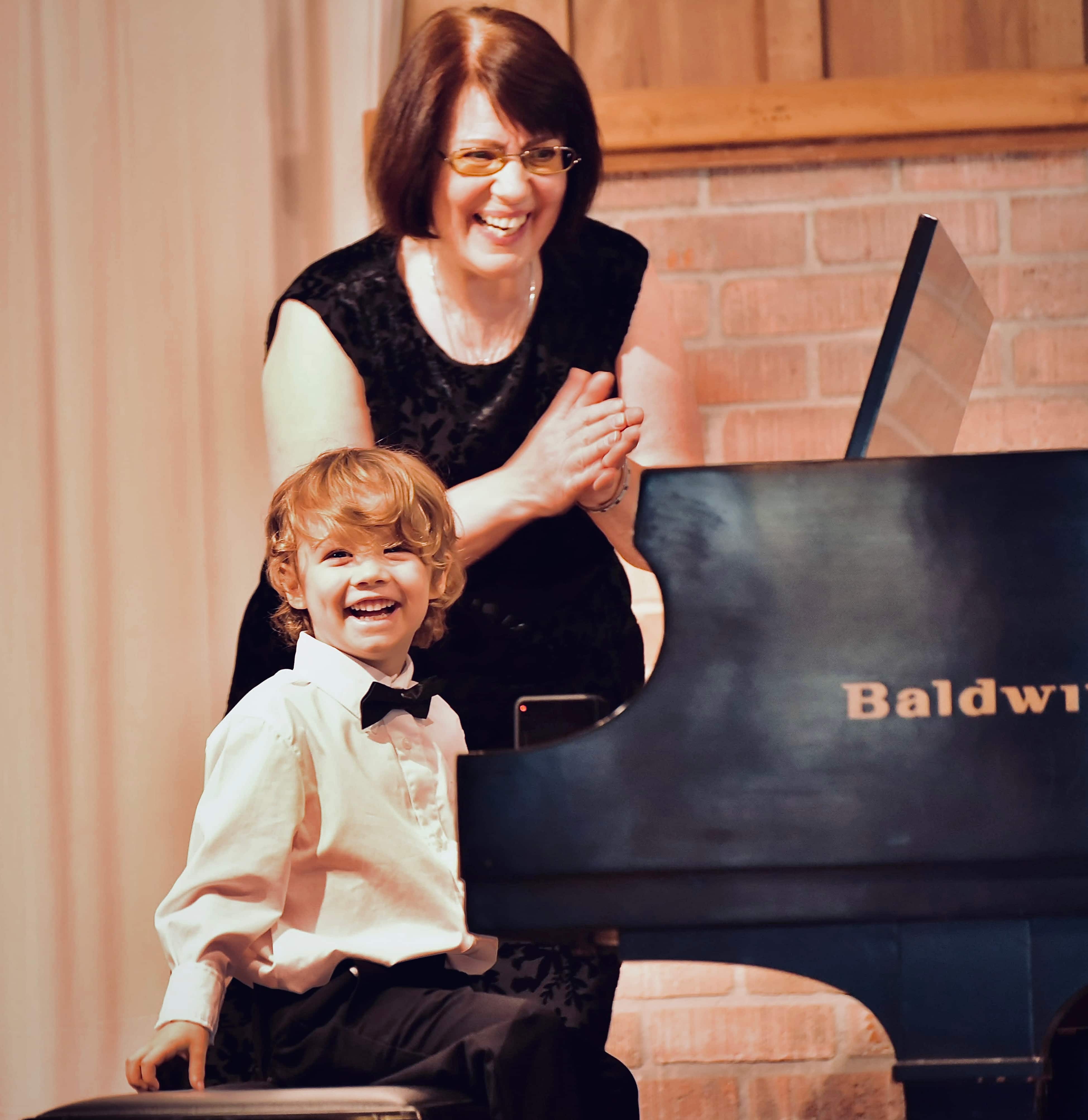 San Diego Piano Lessons | Kids & Adults | K&M Music Company